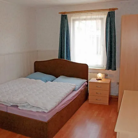 Mit Garten Und Sundblick