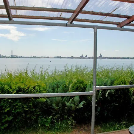 Mit Garten Und Sundblick * Altefahr